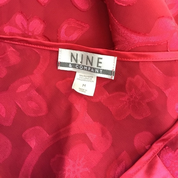 NINE and Co red satin look tank size med - Picture 11 of 16